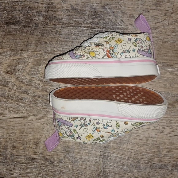 Vans off the wall, size 2 months, white unicorn images - Picture 2 of 5